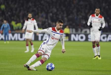 选手在感情 选手在感情